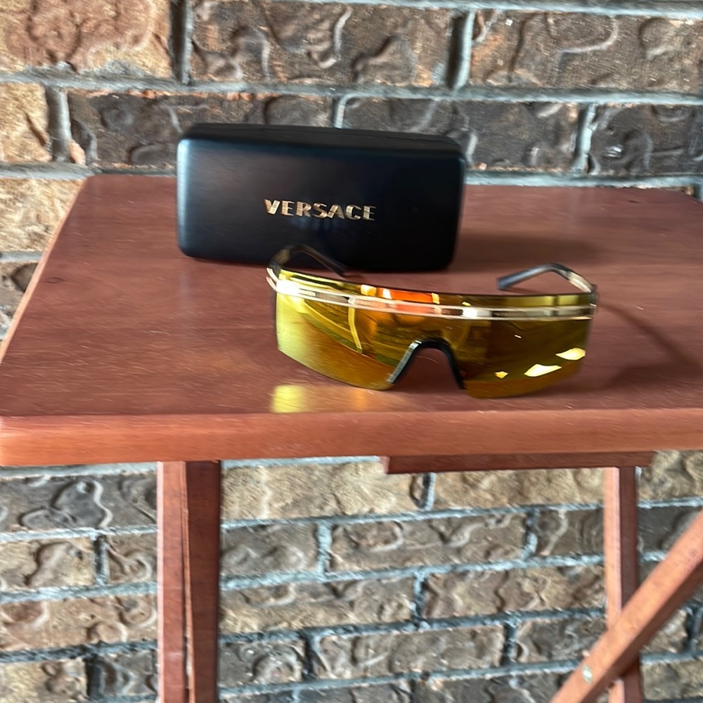 Versace gold sunglasses new